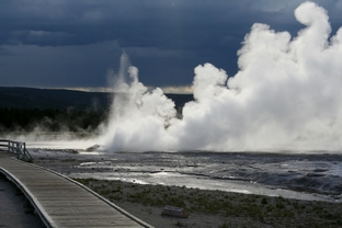 CLEPSYDRA GEYSER