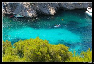 calanque d`en vau